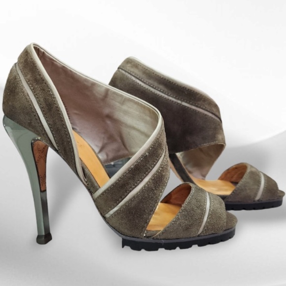 L.A.M.B. Taupe Gray Suede Palma Lug Sole PeepToe Heels NEW IN BOX,Women’s Size 6 - Picture 4 of 11